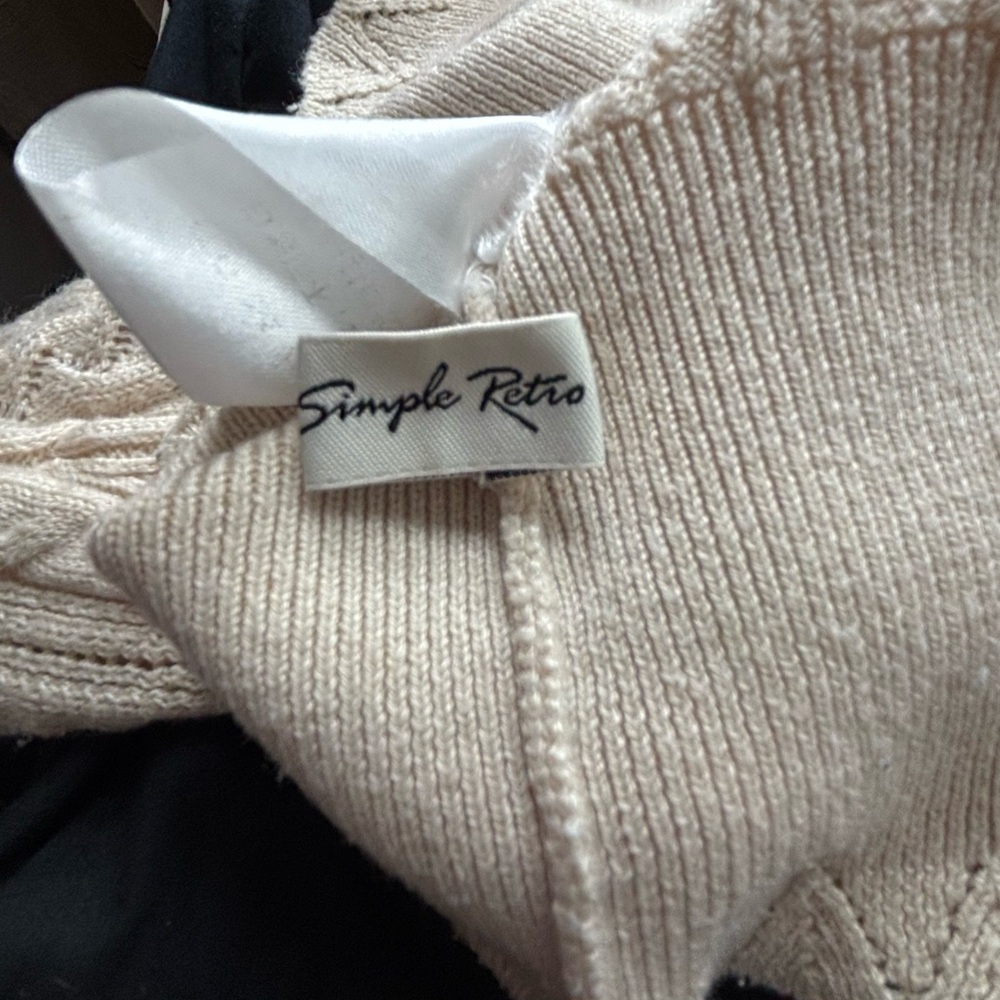 Anna Cable Apricot Knit Cardigan - Picture 6 of 6